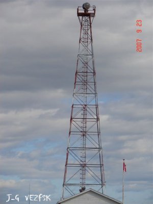 Pointe au Père (1975 skeleton tower)  CAN 1355 - Copyright 2007 VE2LHP