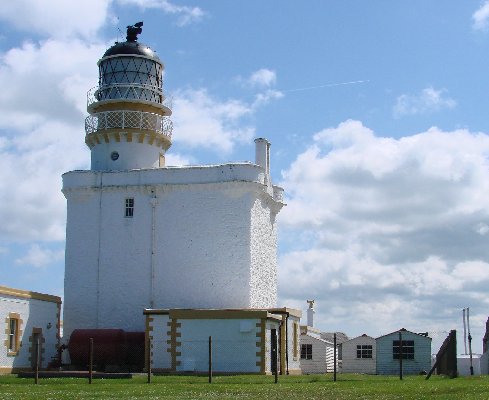 Kinnaird Head (Old Lighthouse) - Copyright 2010 DL4APJ