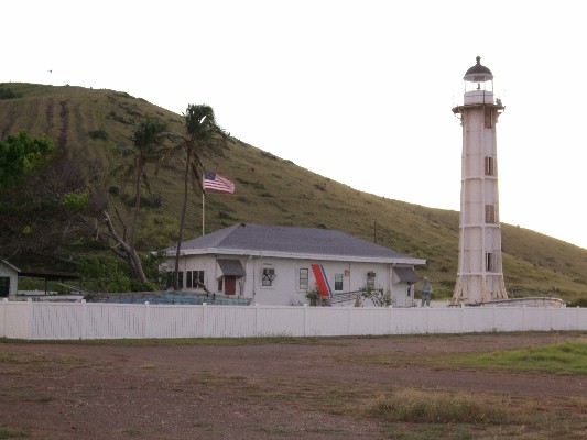 Windward Point Lighthouse - Copyright 2008 Bill Verebely   W4WV  KG4WV