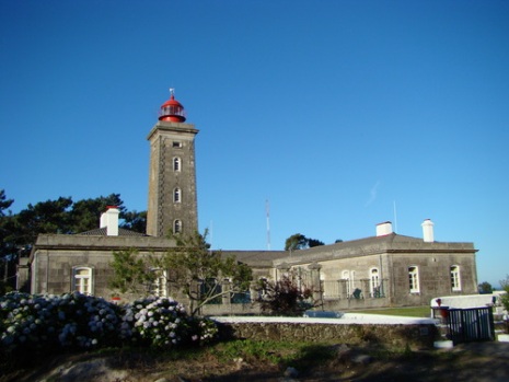 Montedor Lighthouse - Copyright 2011 