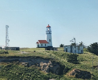 Cape Blanco Lighthouse - Copyright 1999 KF4ZLO