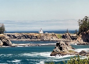 Cape Arago Lighthouse - Copyright 1999 KF4ZLO