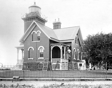 Belle Isle Lighthouse 1913 - Copyright 2018 