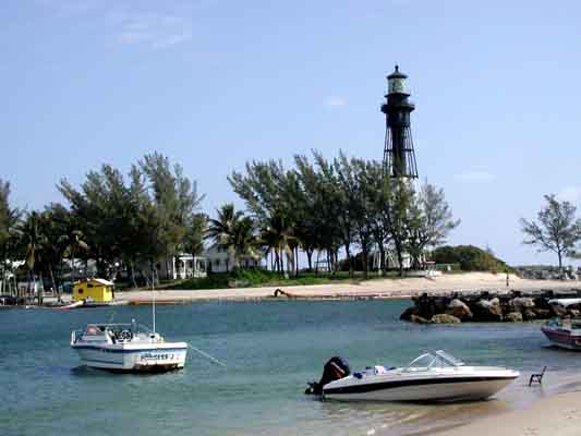 Hillsboro Inlet Lighthouse - Copyright 2007 Photo by F. Lee Graves