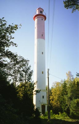 Norrby rear range lighthouse - Copyright 2004 Tuderna