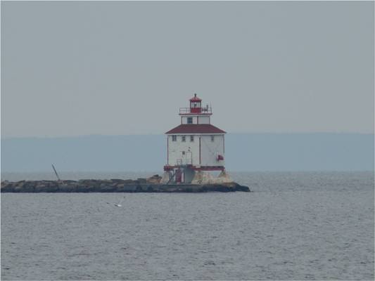 Thunder Bay Main - Copyright 2009 Dan Nyman