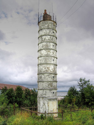 Orjaku front range light beacon - Copyright 2006 Tuderna