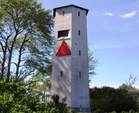 DEN136 - Copyright 2009 I2AE