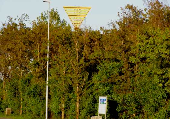 DEN182 - Copyright 2009 I2AE