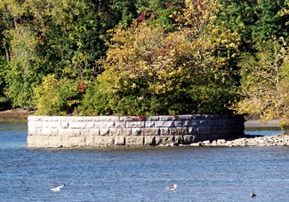 Rondout Creek (OLD) NY USA-1309 - Copyright 2017 Anderson photo