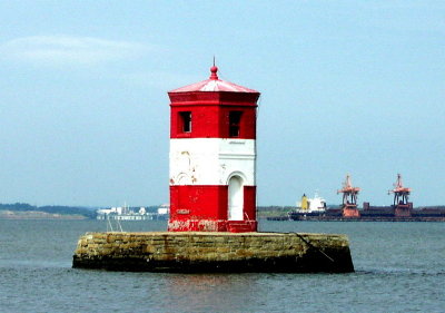 Craighill Chan. Upper Range Front, MD  USA-200 - Copyright 2005 Jim KA3UNQ